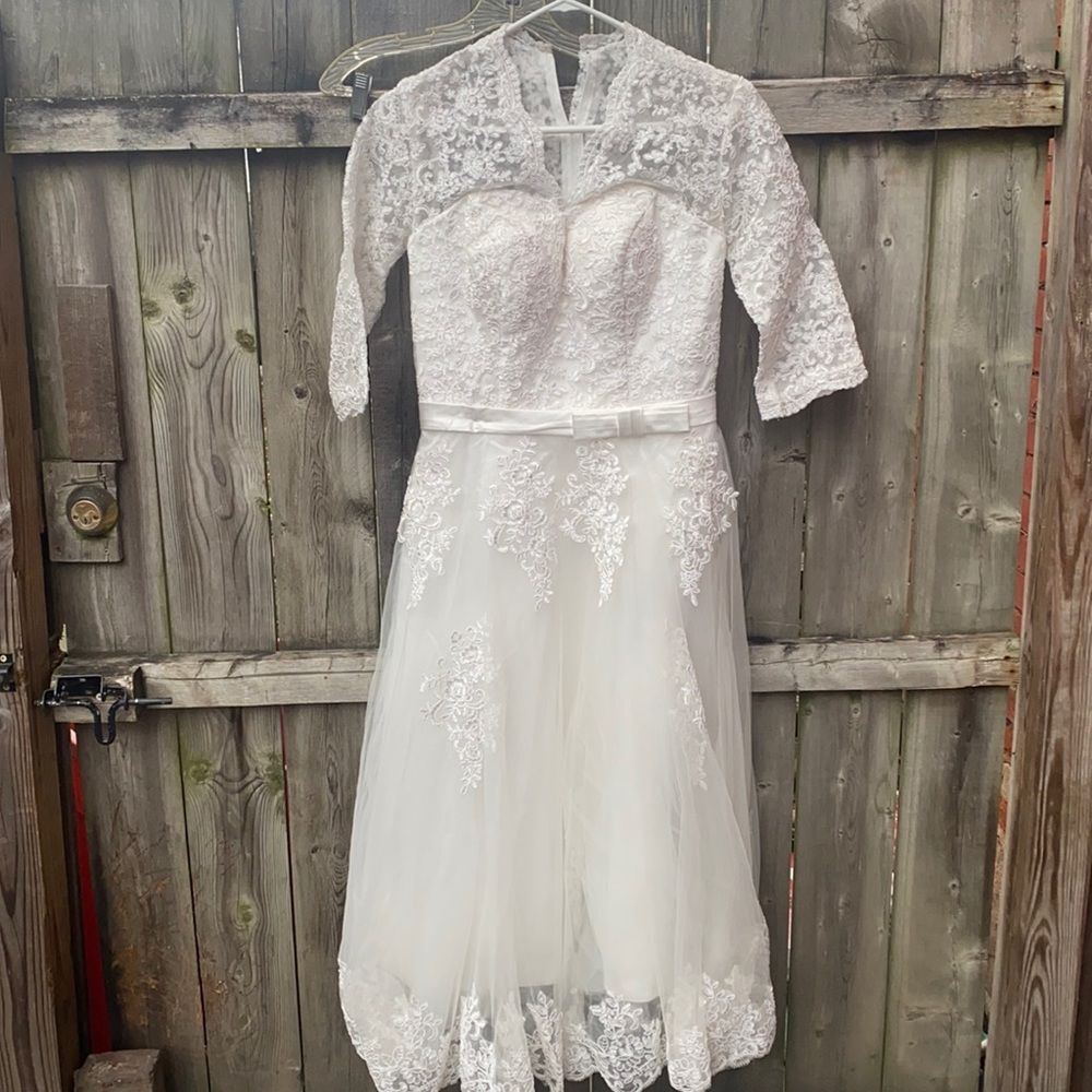 Vintage wedding dress sz. 4